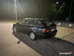 Czarny Używany 2000 BMW 520 Kombi | 5500 zł