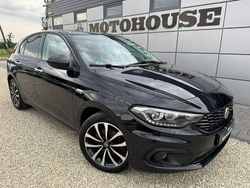 Czarny Używany 2016 Fiat Tipo Lounge Hatchback | 46 900 zł (Uczciwa cena)