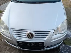 Srebrny Używany 2007 VW Polo Hatchback | 8900 zł (Uczciwa cena)
