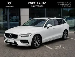 Biały (metalik) Używany 2020 Volvo V60 Kombi | 104 900 zł (Dobra cena)