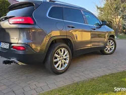 Używany 2016 Jeep Cherokee SUV | 69 000 zł (Uczciwa cena)