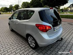 Srebrny (metalik) Używany 2013 Opel Meriva Minivan | 18 900 zł (Dobra cena)