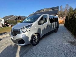 Srebrny Używany 2017 Renault Trafic Van | 81 900 zł (Drogi)
