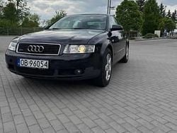 Czarny Używany 2003 Audi A4 Sedan/Limuzyna | 4990 zł (Uczciwa cena)