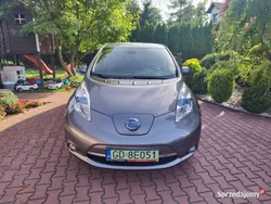 Szary Używany 2014 Nissan Leaf Tekna+ Hatchback | 30 900 zł