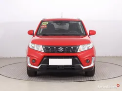 Czerwony Używany 2019 Suzuki Vitara SUV | 68 999 zł (Uczciwa cena)