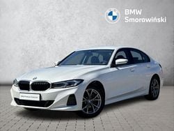 Biel mineralna metalizowany Używany 2024 BMW 318 Shadowline Sedan/Limuzyna | 149 900 zł (Uczciwa cena)