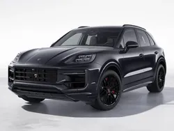 Chromite black metallic Nowe 2024 Porsche Cayenne GTS SUV | 851 602 zł