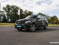 Czarny Używany 2017 Mercedes GLE250 SUV | 125 999 zł