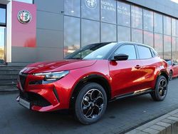Lakier specjalny czerwony z czarnym dachem brera Nowe 2025 Alfa Romeo Junior SUV | 147 900 zł