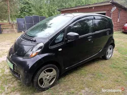 Czarny Używany 2011 Mitsubishi i-MiEV Hatchback | 13 000 zł