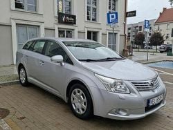 Srebrny Używany 2009 Toyota Avensis T2 Kombi | 19 300 zł (Uczciwa cena)
