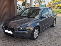 Szary Używany 2006 Volvo S40 Sedan/Limuzyna | 11 900 zł (Uczciwa cena)