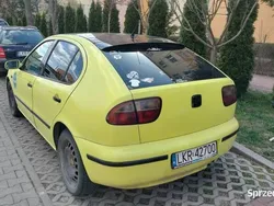 Żółty Używany 2001 Seat Leon Hatchback | 3500 zł