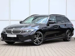 Black sapphire metallic metalizowany Używany 2022 BMW 320 Shadowline Kombi | 179 900 zł (Drogi)