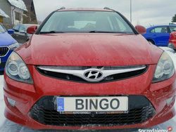 Bordowy Używany 2011 Hyundai i30 Kombi | 14 900 zł