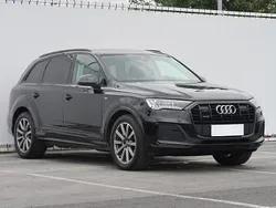 Czarny Używany 2020 Audi Q7 SUV | 189 999 zł (Dobra cena)
