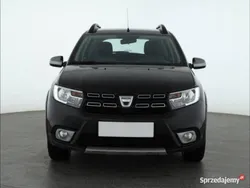 Czarny Używany 2017 Dacia Sandero Hatchback | 36 999 zł (Uczciwa cena)