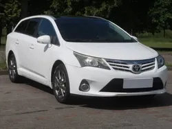 Biały Używany 2012 Toyota Avensis Kombi | 27 999 zł (Dobra cena)