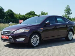 Bordowy (metalik) Używany 2009 Ford Mondeo Hatchback | 21 900 zł (Dość drogi)