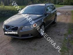 Szary Używany 2012 Volvo V70 Kombi | 25 640 zł