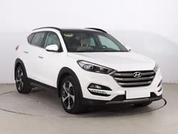 Biały Używany 2015 Hyundai Tucson SUV | 71 999 zł (Dość drogi)