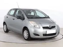 Srebrny Używany 2011 Toyota Yaris Hatchback | 14 999 zł (Dobra cena)
