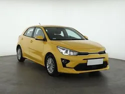 Żółty Używany 2022 Kia Rio Hatchback | 59 999 zł (Uczciwa cena)