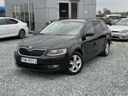 Czarny (metalik) Używany 2015 Skoda Octavia Kombi | 37 900 zł (Uczciwa cena)