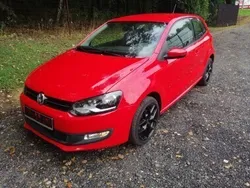 Czerwony Używany 2009 VW Polo Hatchback | 20 900 zł (Uczciwa cena)