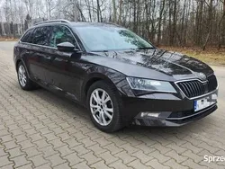 Brązowy Używany 2016 Skoda Superb LAURIN & KLEMENT Kombi | 69 900 zł (Uczciwa cena)
