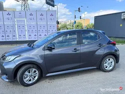 Szary Używany 2023 Toyota Yaris Hybrid Hatchback | 85 000 zł (Uczciwa cena)