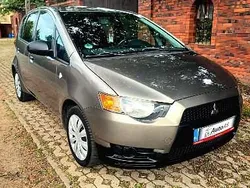 Brązowy Używany 2009 Mitsubishi Colt Hatchback | 14 900 zł (Dość drogi)