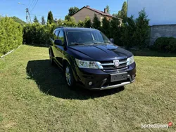 Niebieski ciemny (metalik) Używany 2012 Fiat Freemont Lounge SUV | 29 900 zł (Dobra cena)