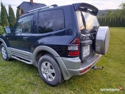 Granatowy Używany 2002 Mitsubishi Pajero SUV | 17 500 zł