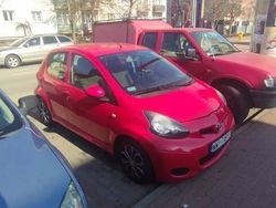 Czerwony Używany 2010 Toyota Aygo Hatchback | 11 500 zł (Uczciwa cena)
