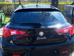 Używany 2012 Alfa Romeo Giulietta Hatchback | 34 000 zł (Dość drogi)
