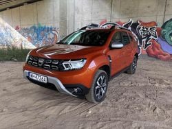 Pomarańczowy Używany 2022 Dacia Duster SUV | 52 600 zł (Uczciwa cena)