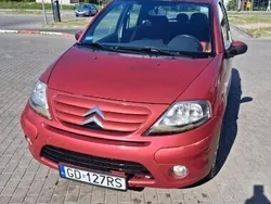 Czerwony Używany 2005 Citroën C3 Furio Hatchback | 2500 zł