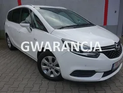 Biały Używany 2017 Opel Zafira Minivan | 47 900 zł (Uczciwa cena)