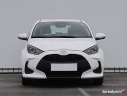 Biały Używany 2024 Toyota Yaris Hybrid Hatchback | 76 999 zł (Dobra cena)