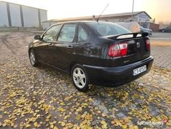 Czarny Używany 2000 Seat Cordoba Sedan/Limuzyna | 2999 zł