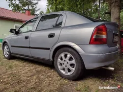 Srebrny Używany 2002 Opel Astra Hatchback | 2950 zł (Uczciwa cena)