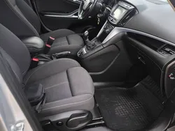 Srebrny Używany 2017 Opel Zafira Tourer Minivan | 45 000 zł (Dobra cena)