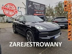 Czarny (metalik) Używany 2019 Porsche Cayenne SUV | 189 990 zł