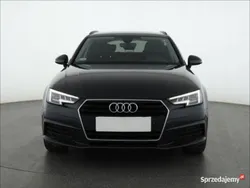 Szary Używany 2017 Audi A4 Kombi | 64 999 zł (Uczciwa cena)
