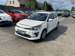 Biały Używany 2022 Kia Rio Hatchback | 32 900 zł