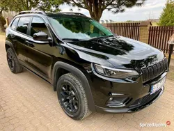 Czarny Używany 2022 Jeep Cherokee SUV | 107 900 zł (Uczciwa cena)