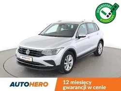 Srebrny (metalik) Używany 2021 VW Tiguan SUV | 93 500 zł (Dobra cena)