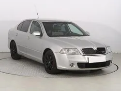 Srebrny Używany 2007 Skoda Octavia RS Hatchback | 9999 zł